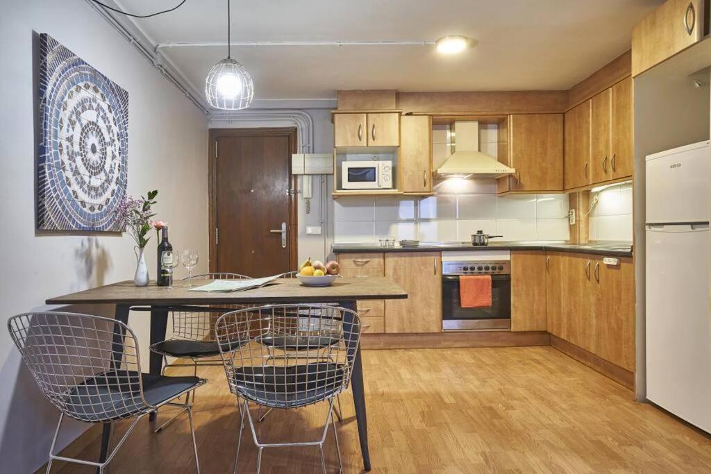 Bebarceloner Sant Andreu Apartments - 1 Bedroom Exterior photo